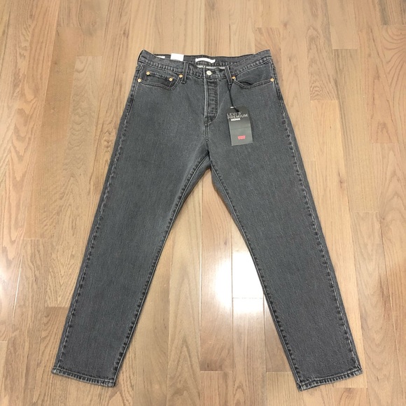 Levi's Wedgie Icon Fit Jeans in Bite My Dust - Picture 5 of 16